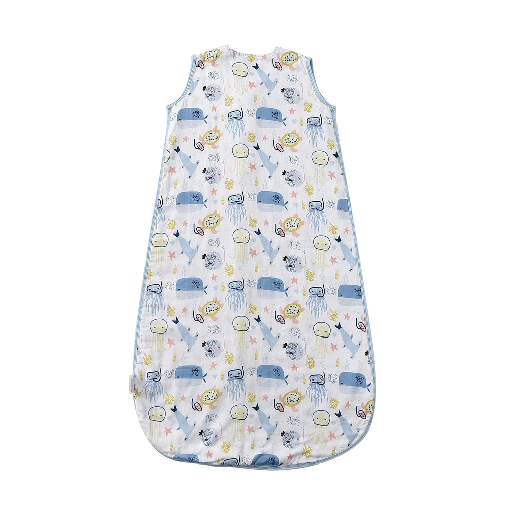 Tado Muslin Sleep Sack roomy fit suitable for growing toddlers up to 39 inches.
