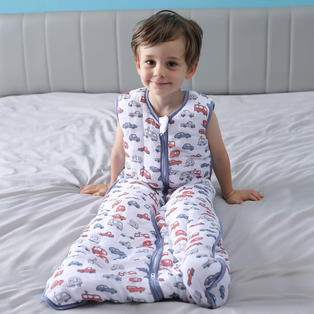 TADO MUSLIN Sleep Sack zipper closeup showing easy dressing and diaper changes