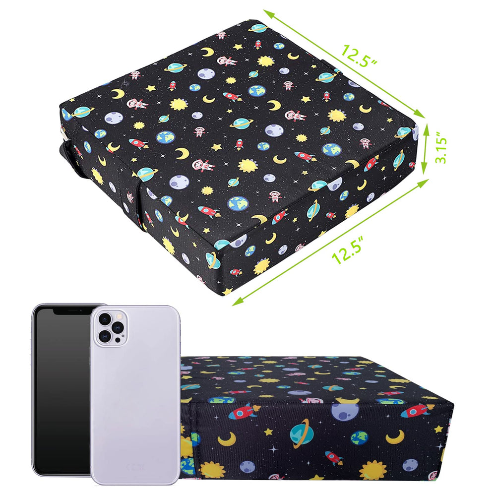 The detachable cover on the Taeku booster seat for easy cleaning after meals.