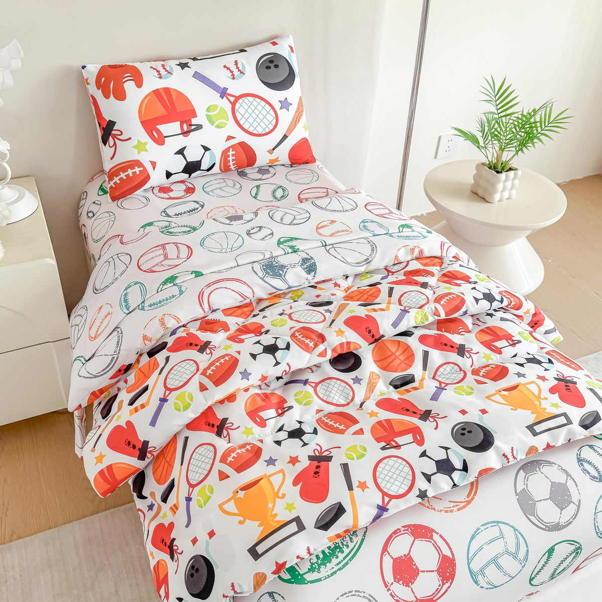 Tailor Shop basketball comforter provides cozy warmth for bedtime