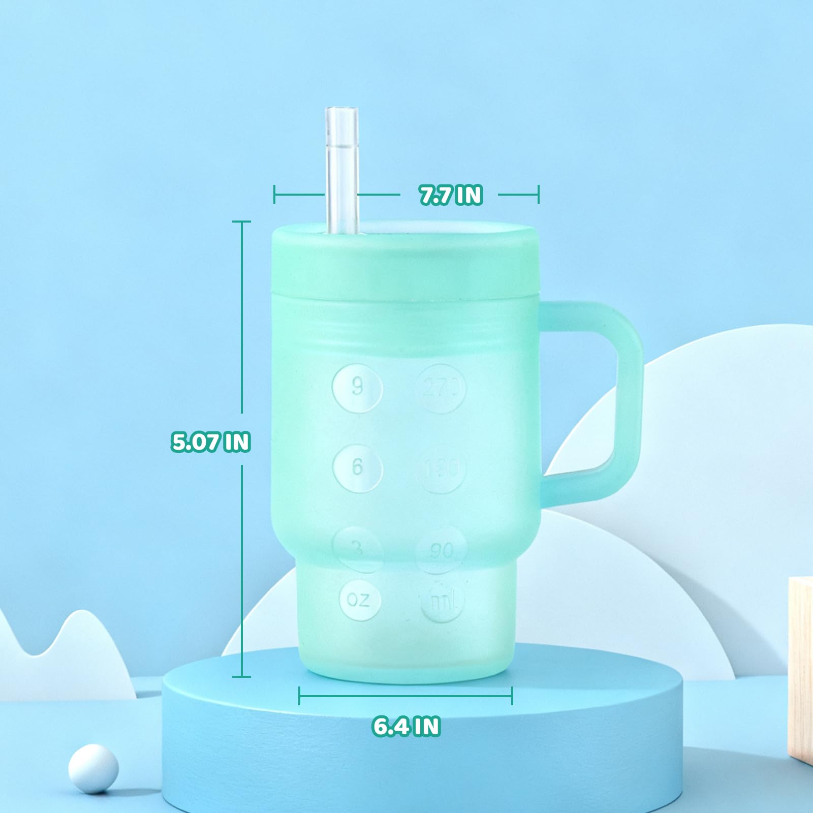 Non-slip TAKYIT handles help toddlers drink independently
