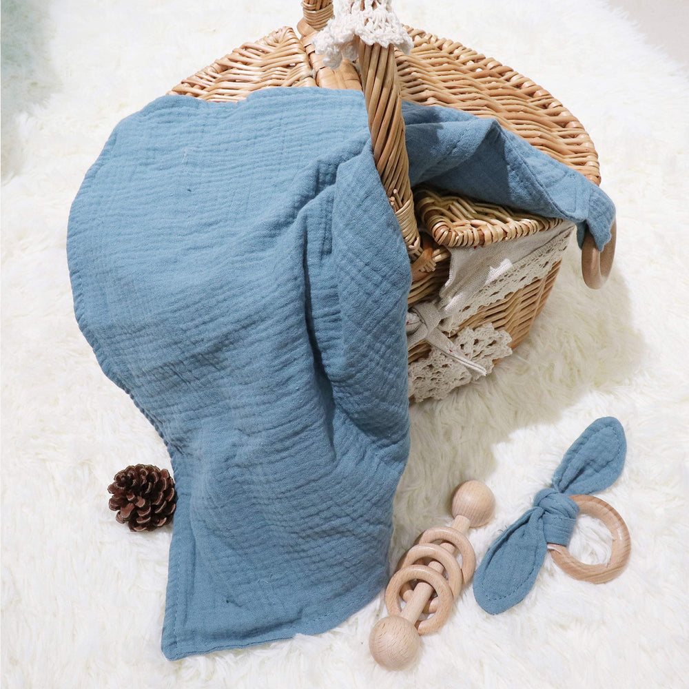 Tanofar baby shower gift set showcases coordinated toys for first milestones.