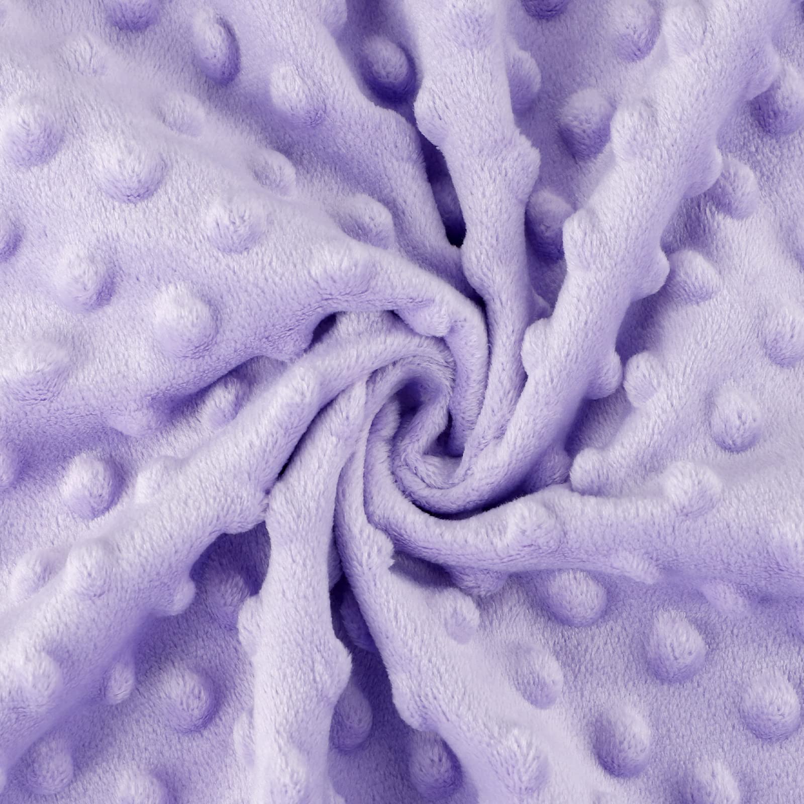 Close up of TANOFAR Minky blanket double layer and soft fleece interior