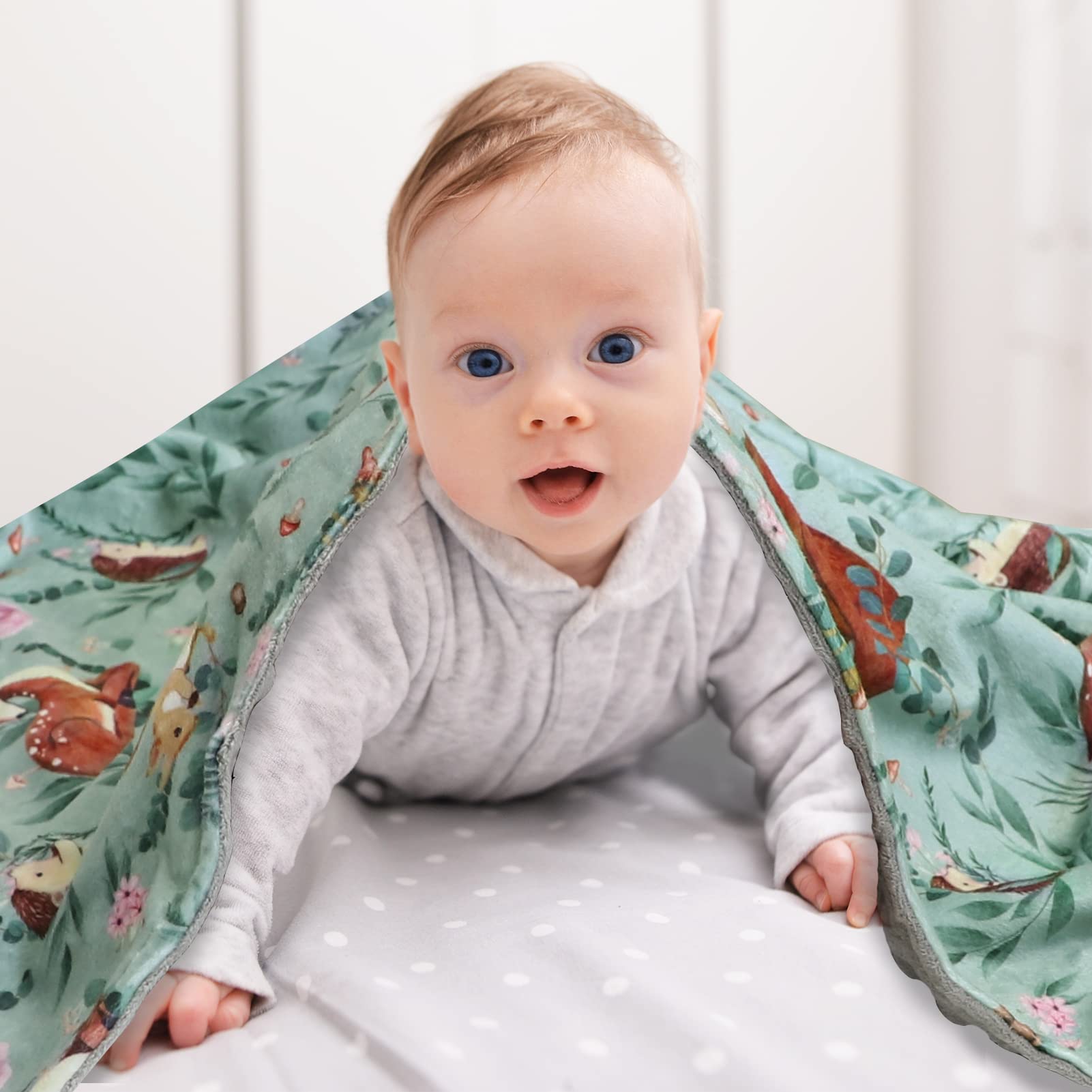 TANOFAR versatile blanket for laps at home or travel