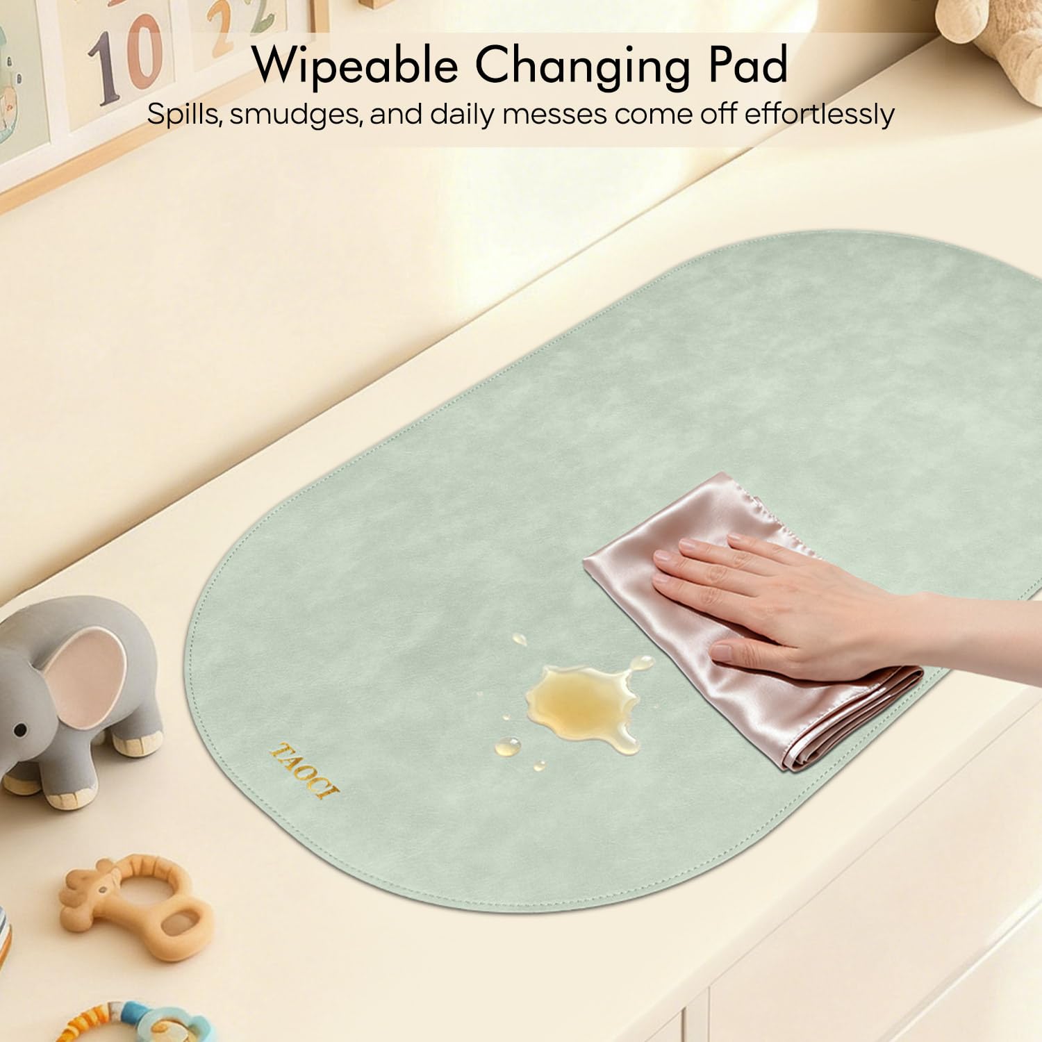 TAOCI one-handed opening makes diaper changes quicker for busy parents