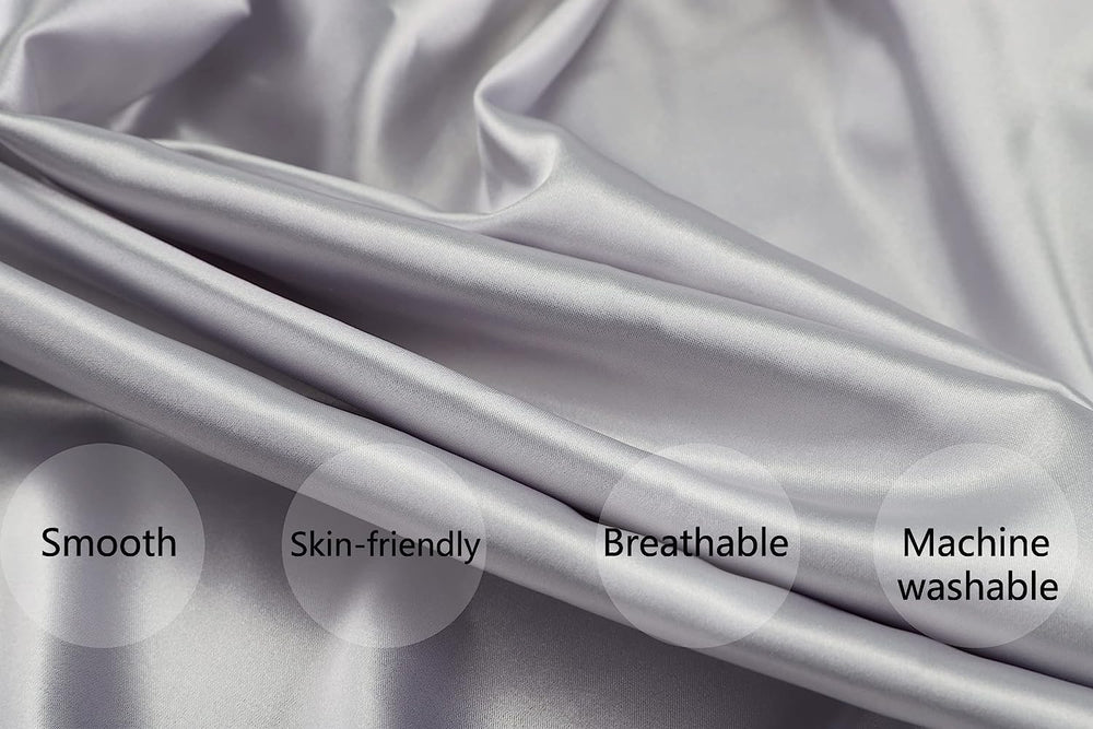 Tcmyyund crib sheet with elastic band stays snugly on the mattress.