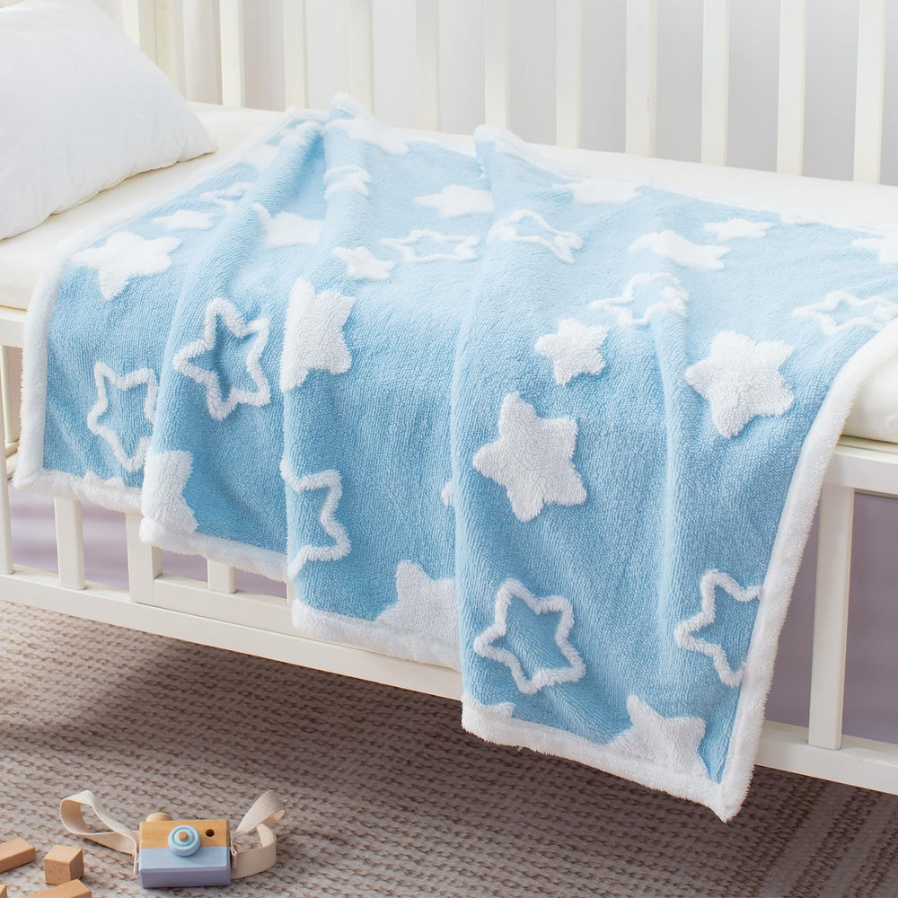 TCOYIWL travel blanket doubles as playmat for on-the-go comfort