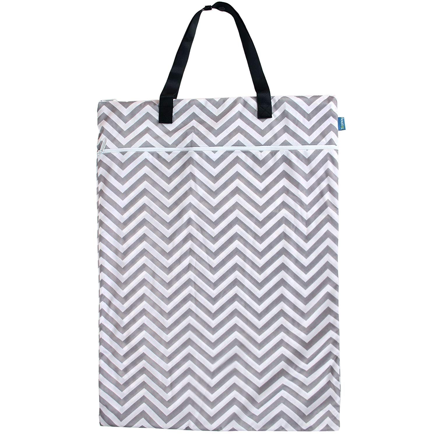 Teamoy wet dry bag for cloth diapers keeps moisture contained.