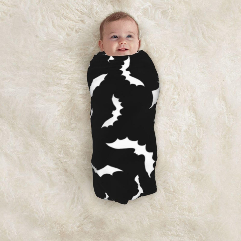 Tebjh durable, easy-care swaddle withstands frequent washes.