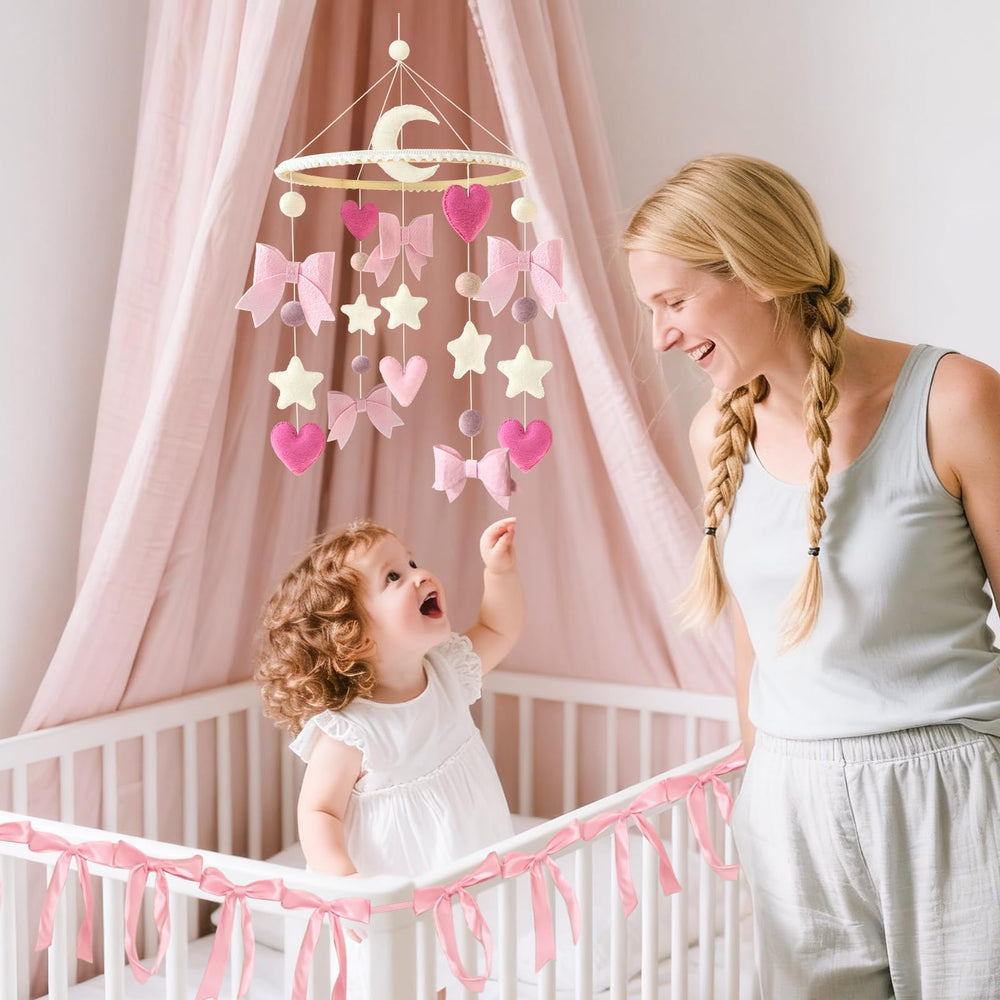 Teeloray ready-to-gift box makes a thoughtful newborn gift.