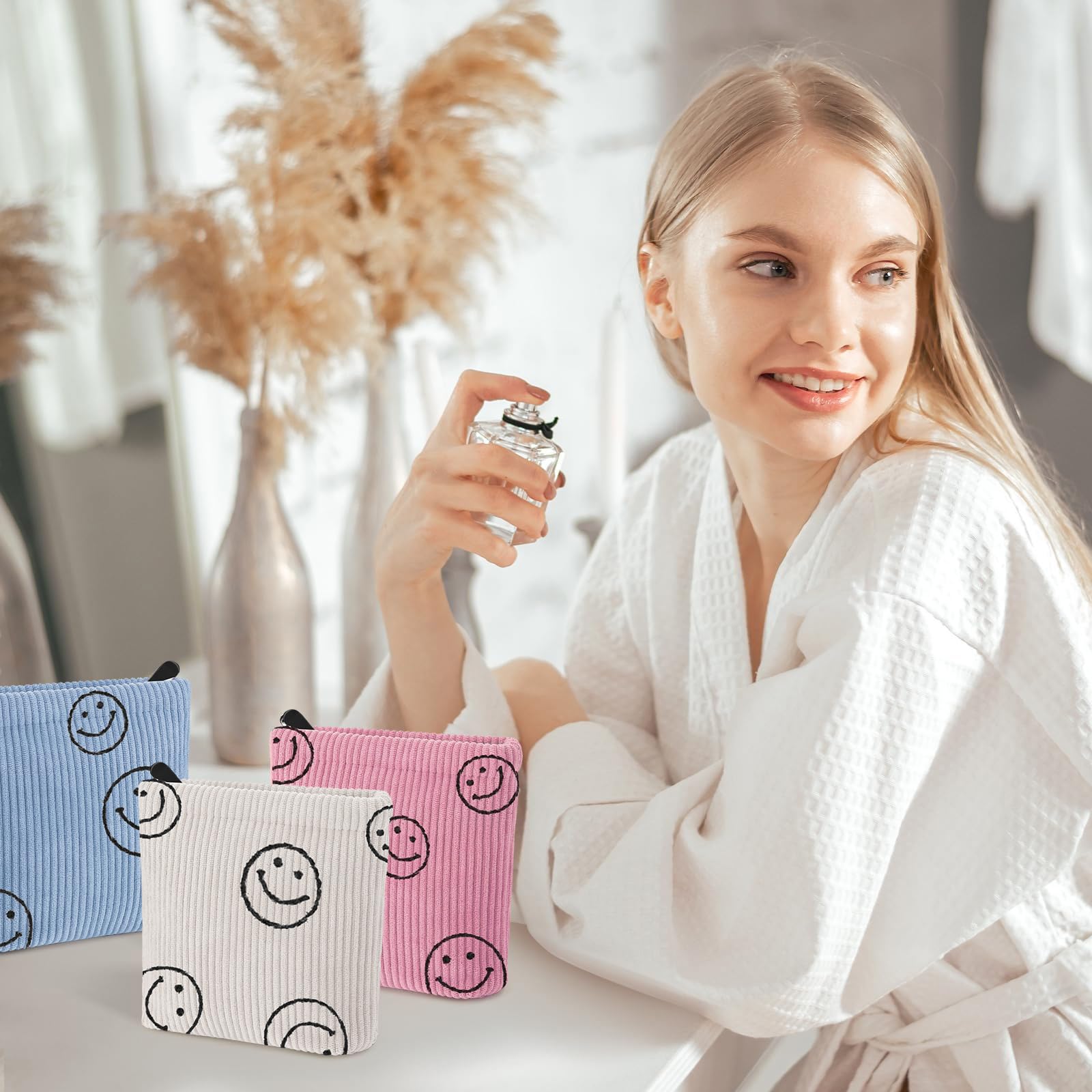 Teircno gift-ready period bag set, ideal for gifting on special occasions.