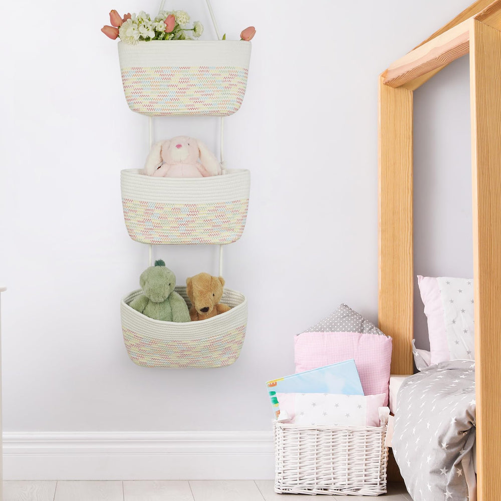 TeoKJ large-capacity baskets store towels, linens, or clothes.