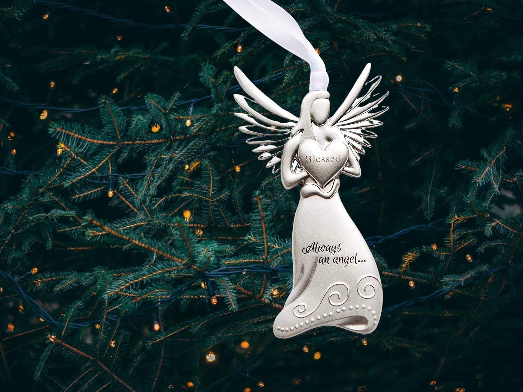 The Grandparent Gift Co. Engravable space on the angel for baby name.
