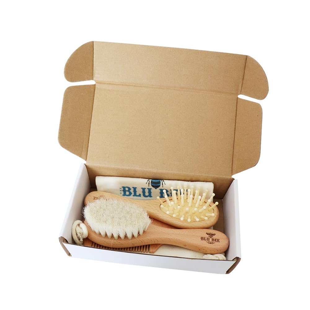 The Hat Pros wooden baby comb for smooth tresses and even oil distribution