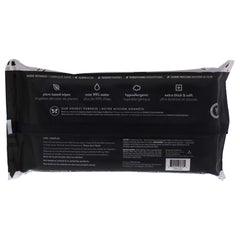 Em embossed interlock texture on Pattern Play wipes for ultra-soft touch.