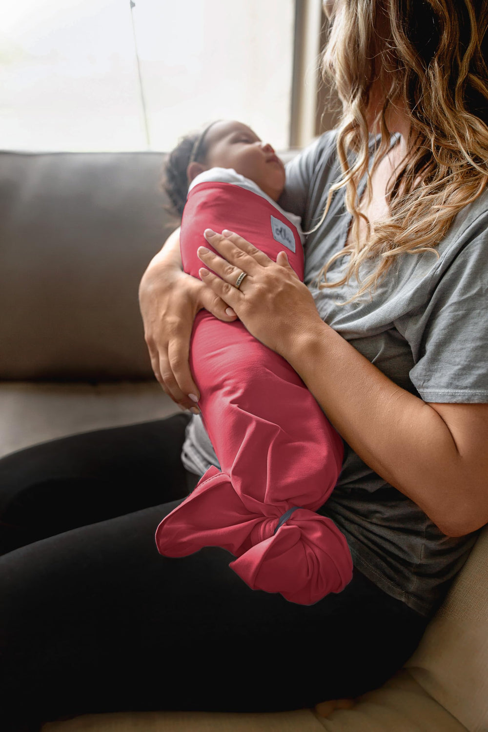 The Ollie Swaddle pediatrician-recommended design is trusted by sleep experts.