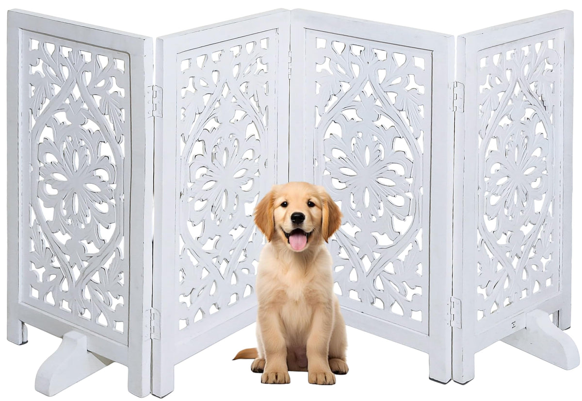The Wooden Town free-standing dog gate in white finish, ideal for doorways and stairs safety.