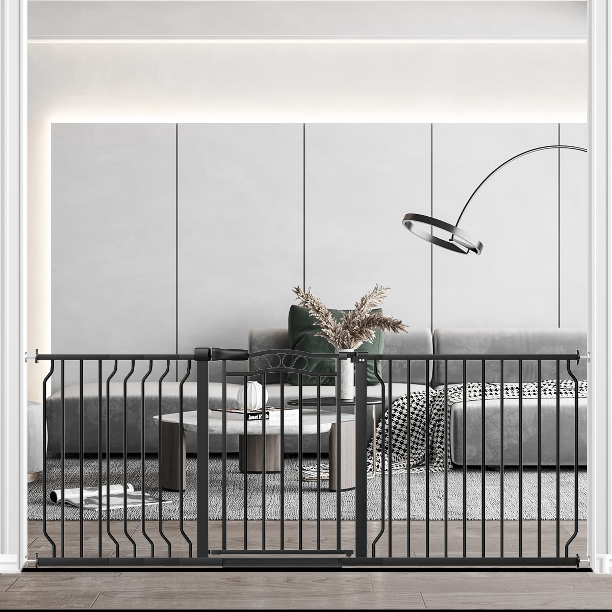 THEYFIRST pet-friendly and kid-safe gate for hallways and doorways