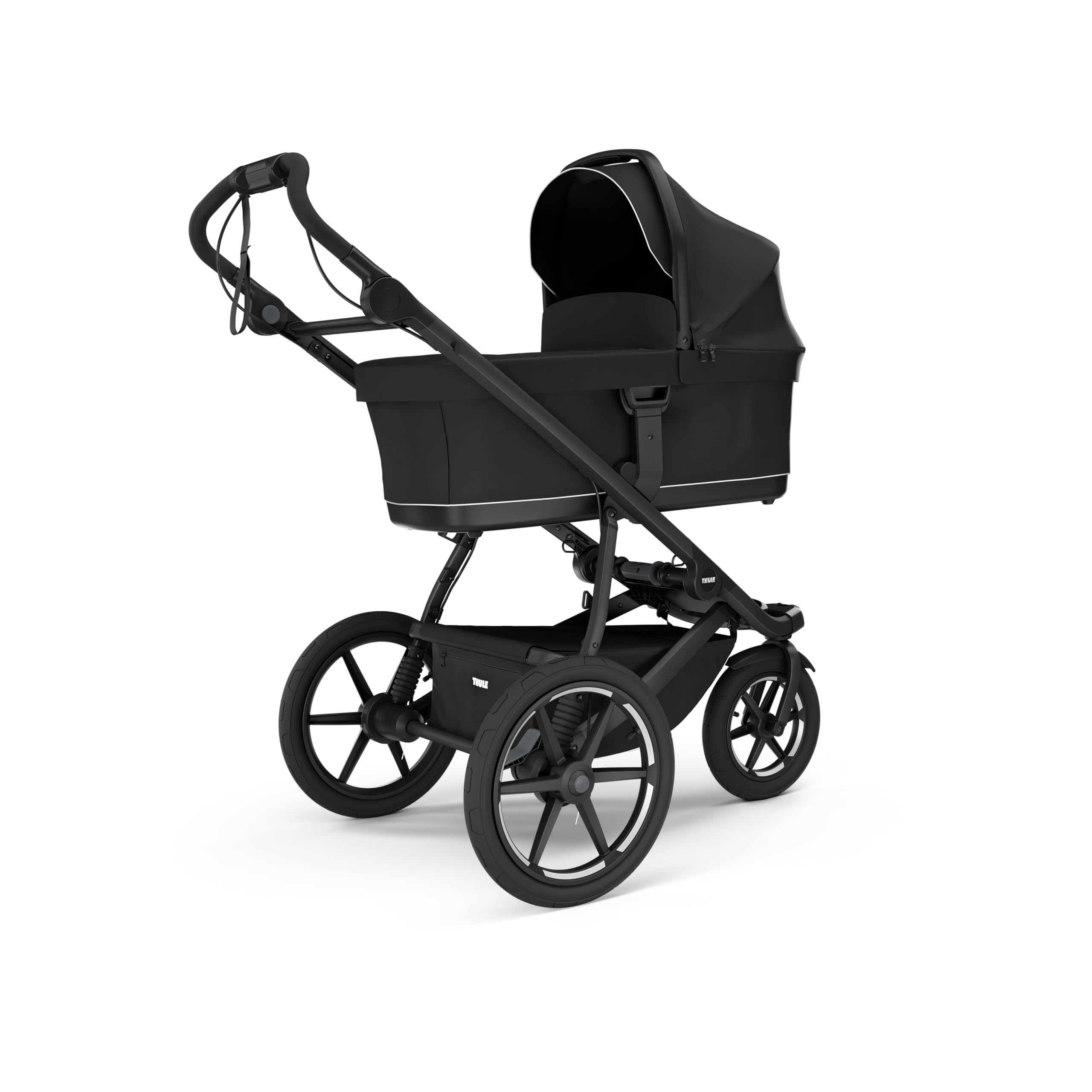 Soft mesh interior of Thule bassinet for breathable baby comfort