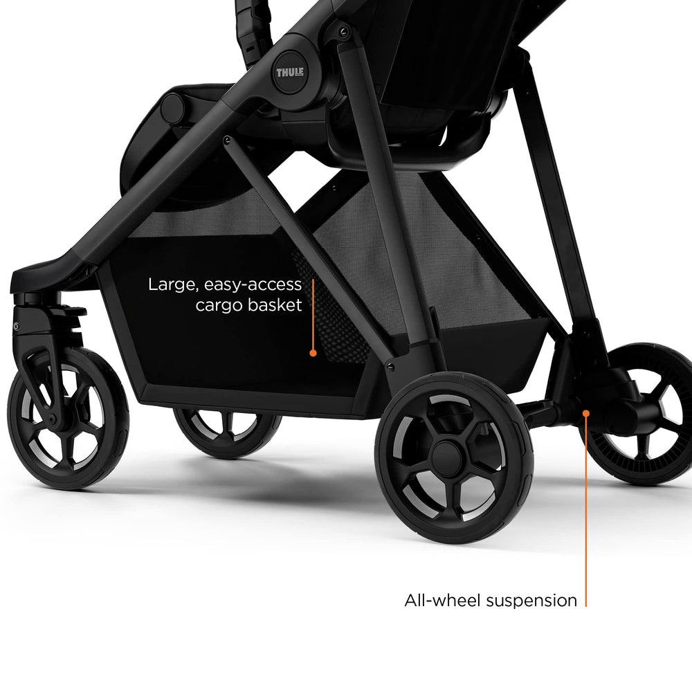 Thule Shine City Stroller 5-point harness keeps child secure.