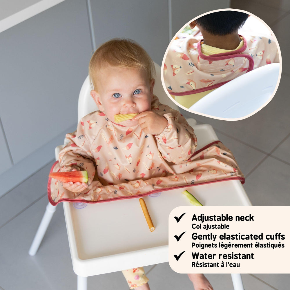 Tidy Tot travel pouch included for mess-free bib storage on the go