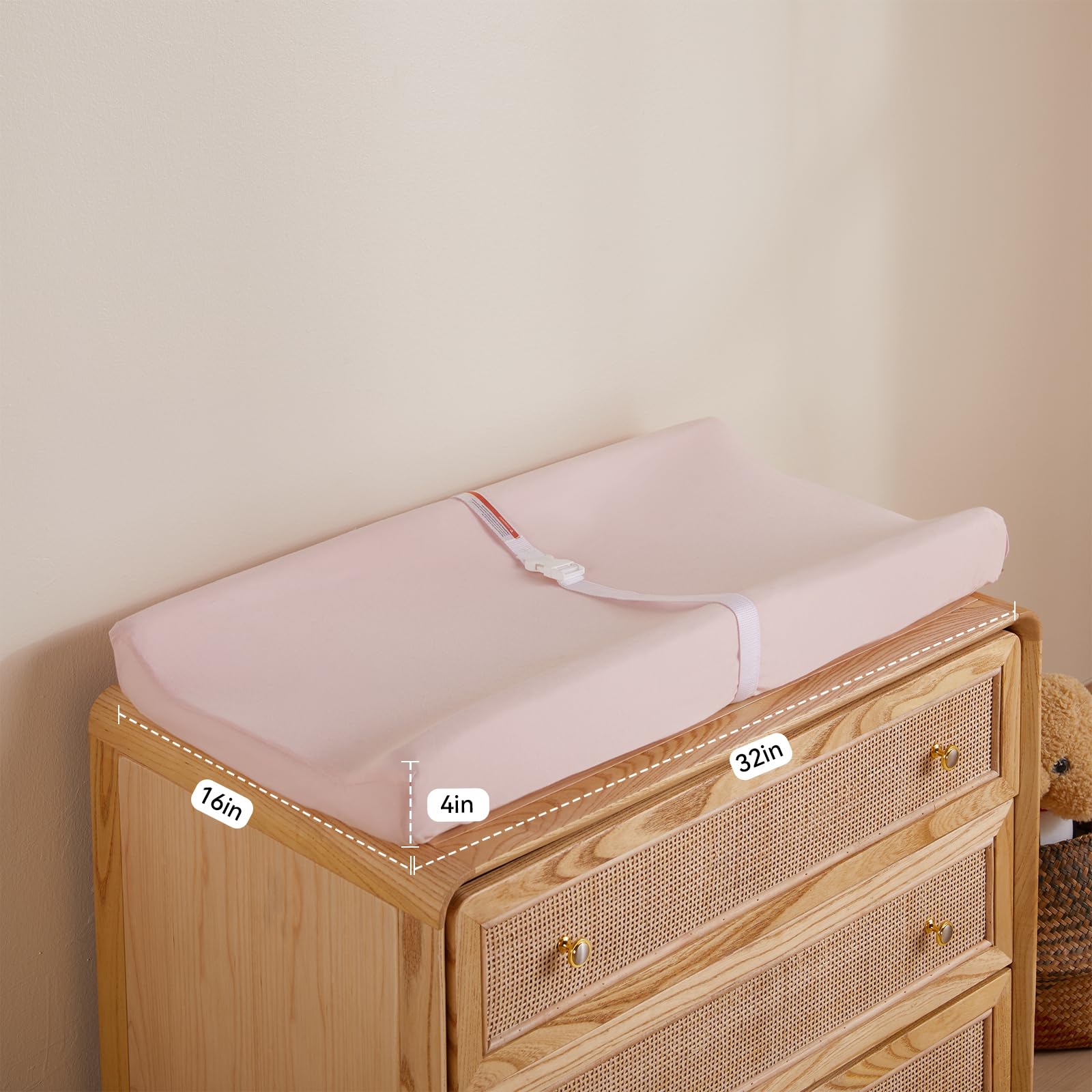 TILLYOU elastic bottom and belt openings ensure quick, stable installation on most pads.