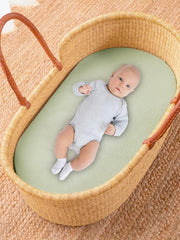 TILLYOU muslin bassinet sheet, easy-install with full-loop elastic edge.