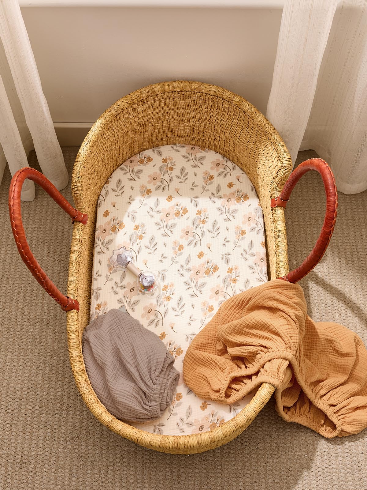 TILLYOU solid mint bassinet sheet, breathable fabric for peaceful naps