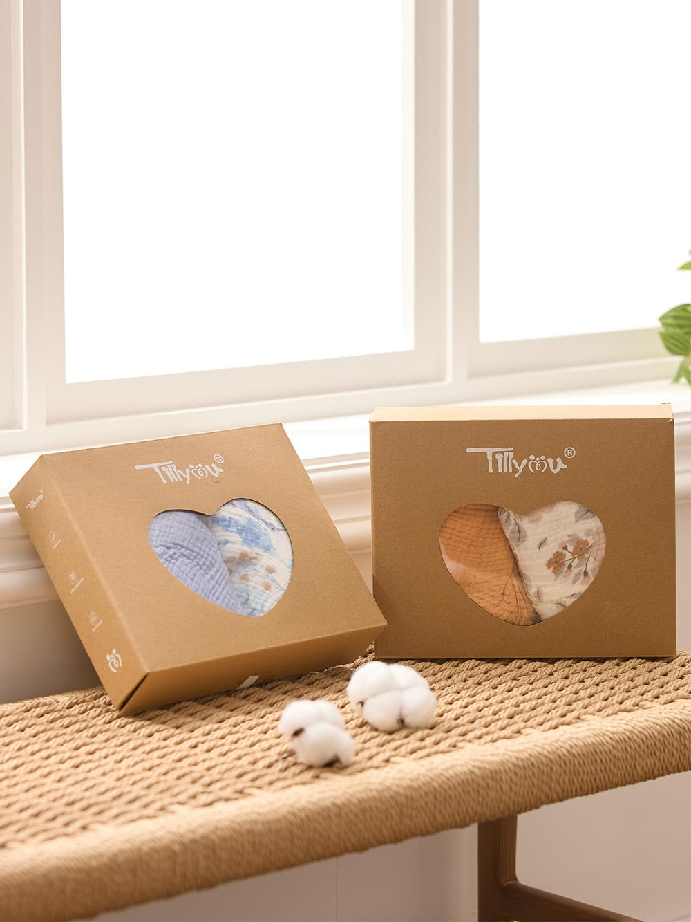 TILLYOU full-loop elastic crib sheet for quick setup.