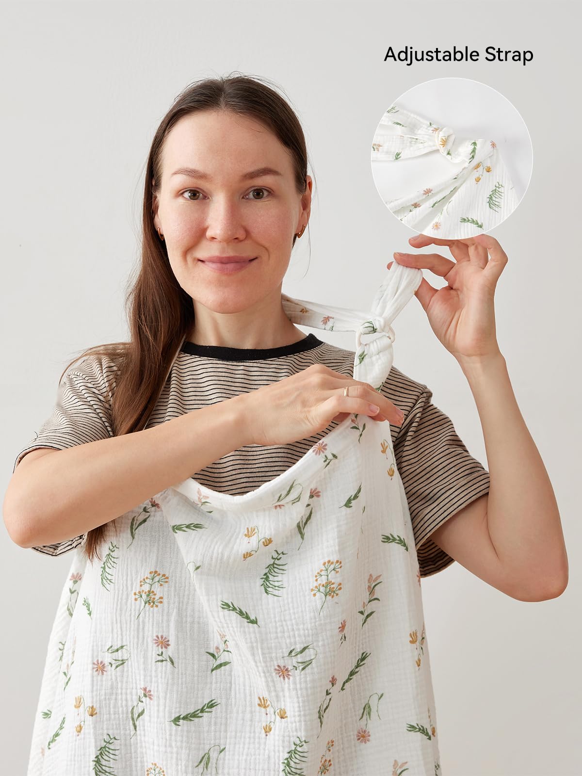 TILLYOU stroller shade nursing cover in Daisy design