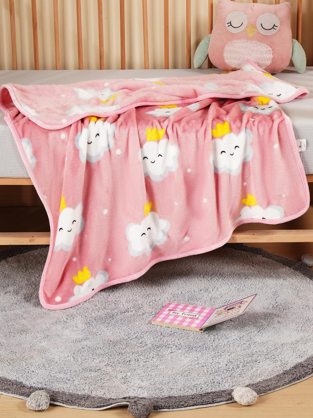 TILLYOU durable blanket resists shrinking and keeps plush feel