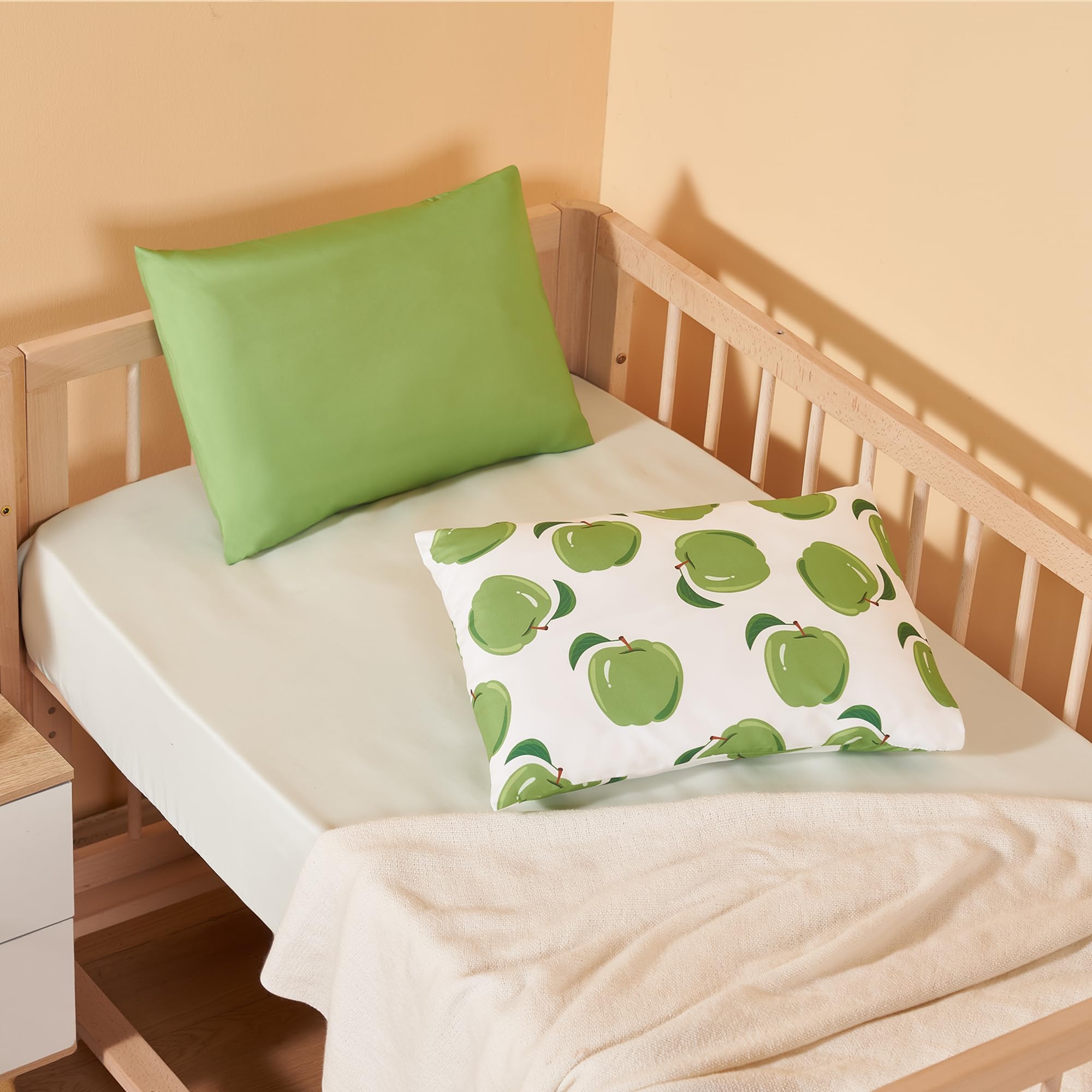 TILLYOU multi-color patterns to match your nursery decor.