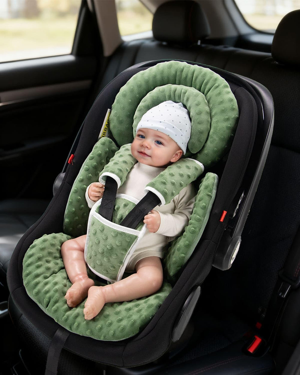 TinlyFinly extra headpiece provides newborn head stability during journeys