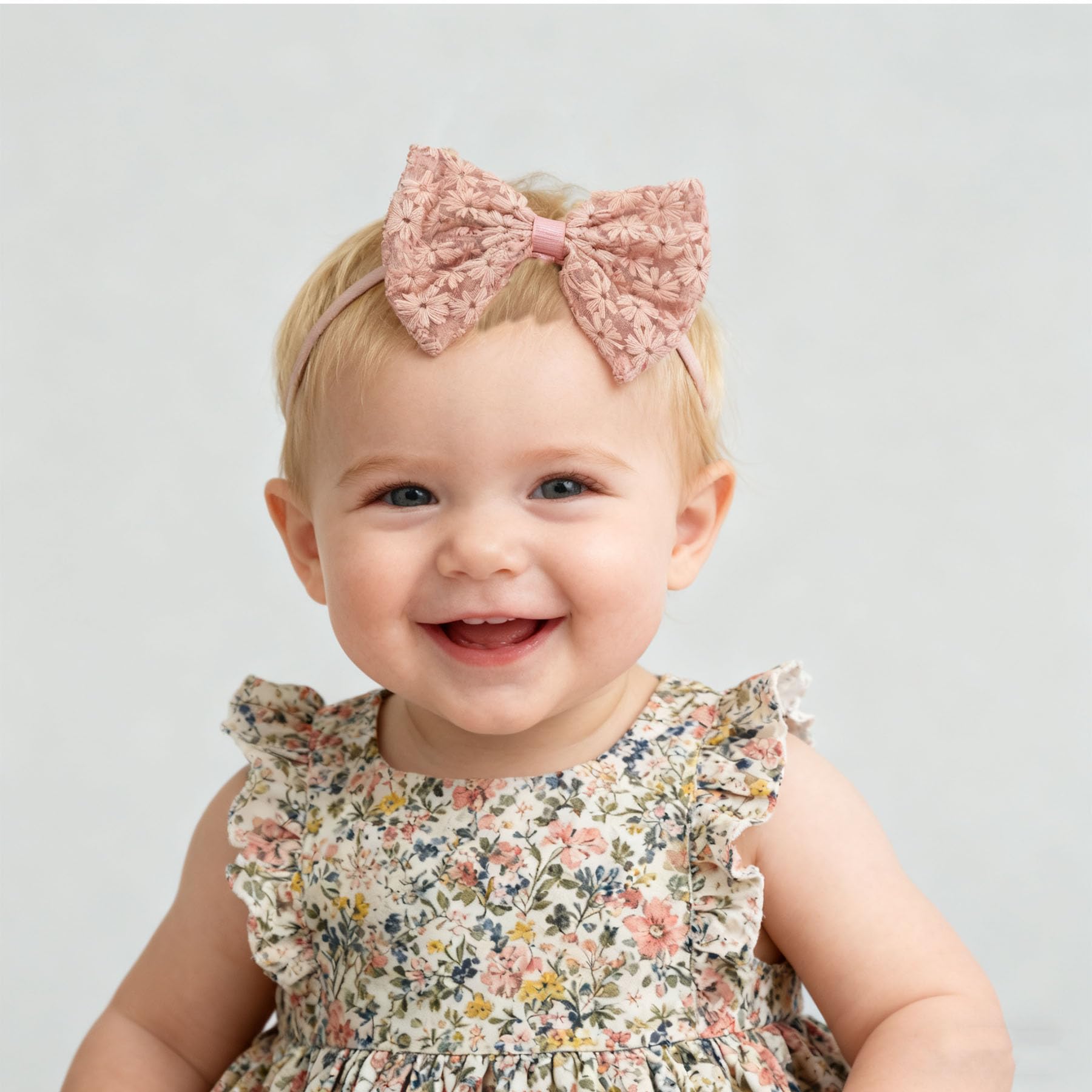 Tinsparkwin baby bow headband off-white, adjustable to grow with baby.
