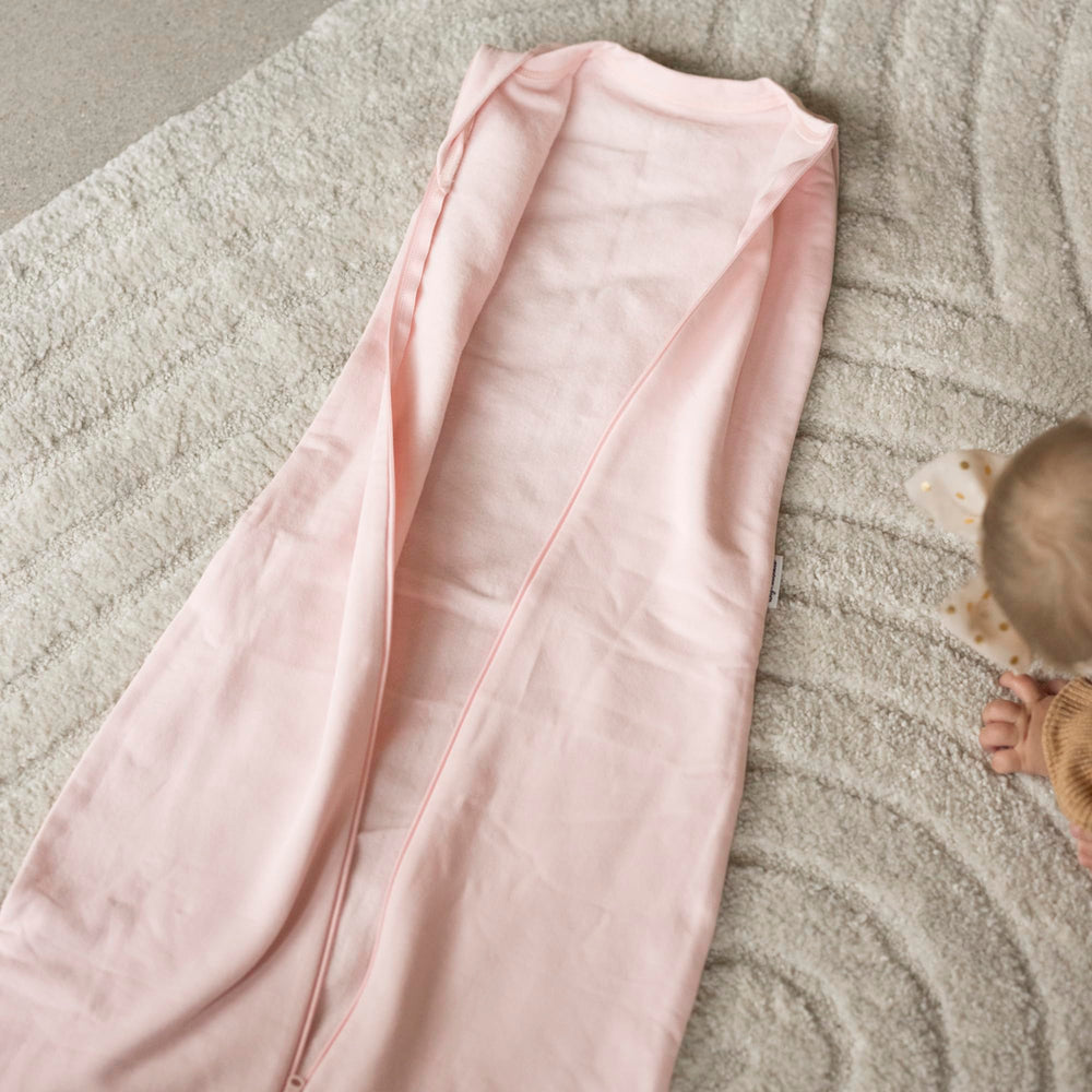 Tiny Twinkle hypoallergenic fabric suitable for sensitive baby skin.