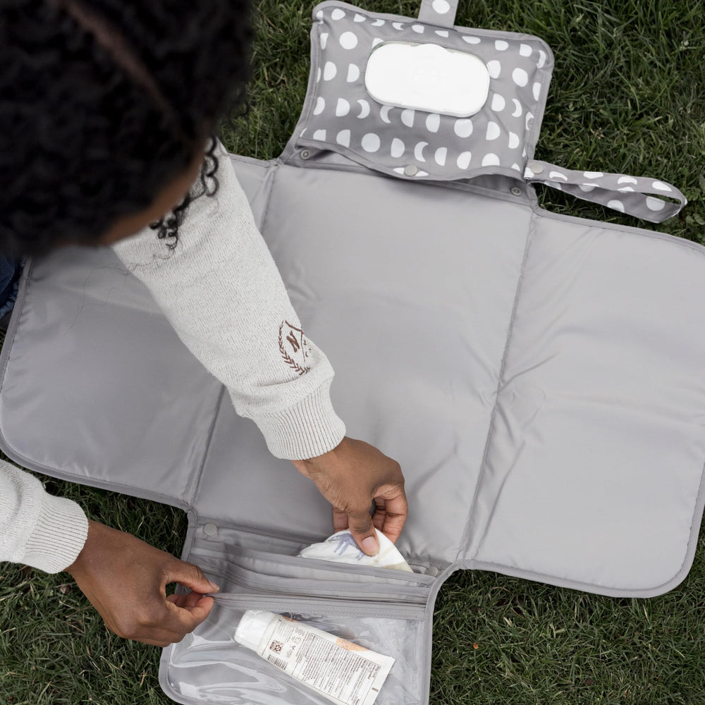 Tiny Twinkle Luna stroller-clip-snap-loop attaches pad securely to stroller