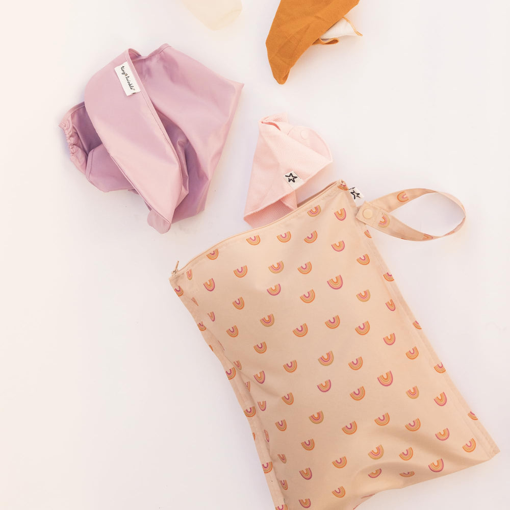 Tiny Twinkle Mess-Proof Wet Bag quick-dry fabric dries fast after swims.