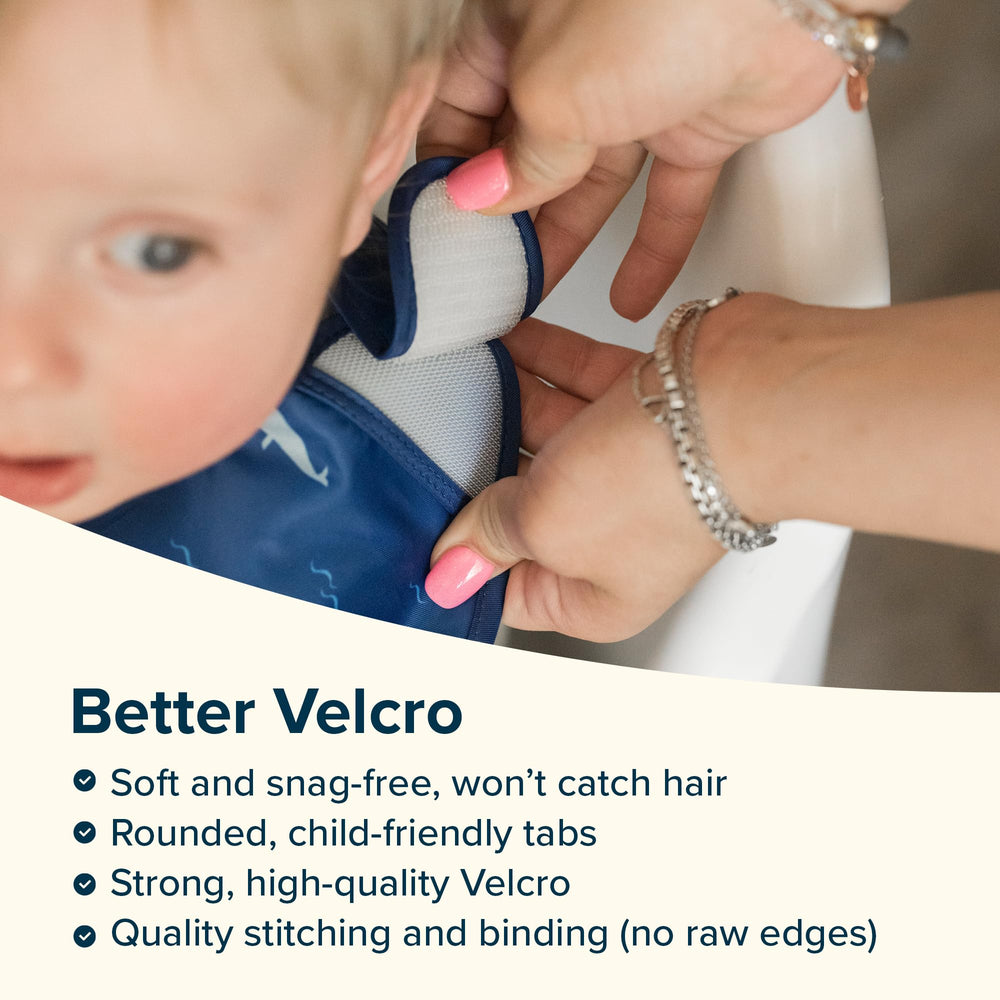 Tiny Twinkle non-toxic OEKO-TEX bib ensures safe daily use.