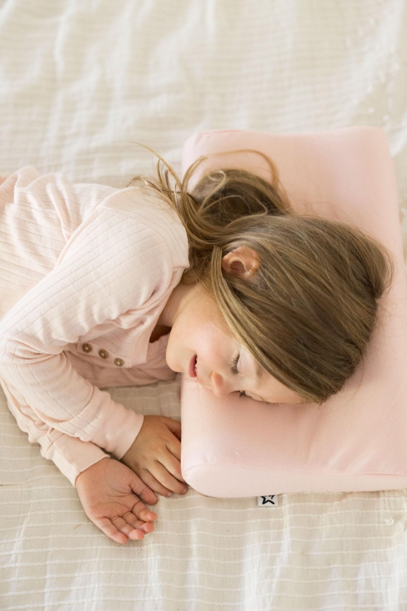 Tiny Twinkle toddler pillow compact-size ideal for toddlers transitioning to beds