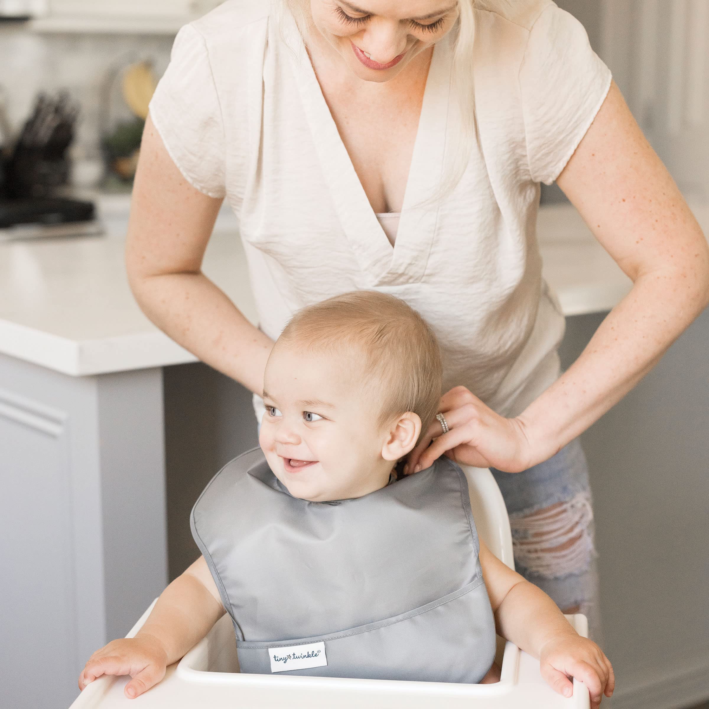 Tiny Twinkle wipeable bib cleans quickly after snacks.