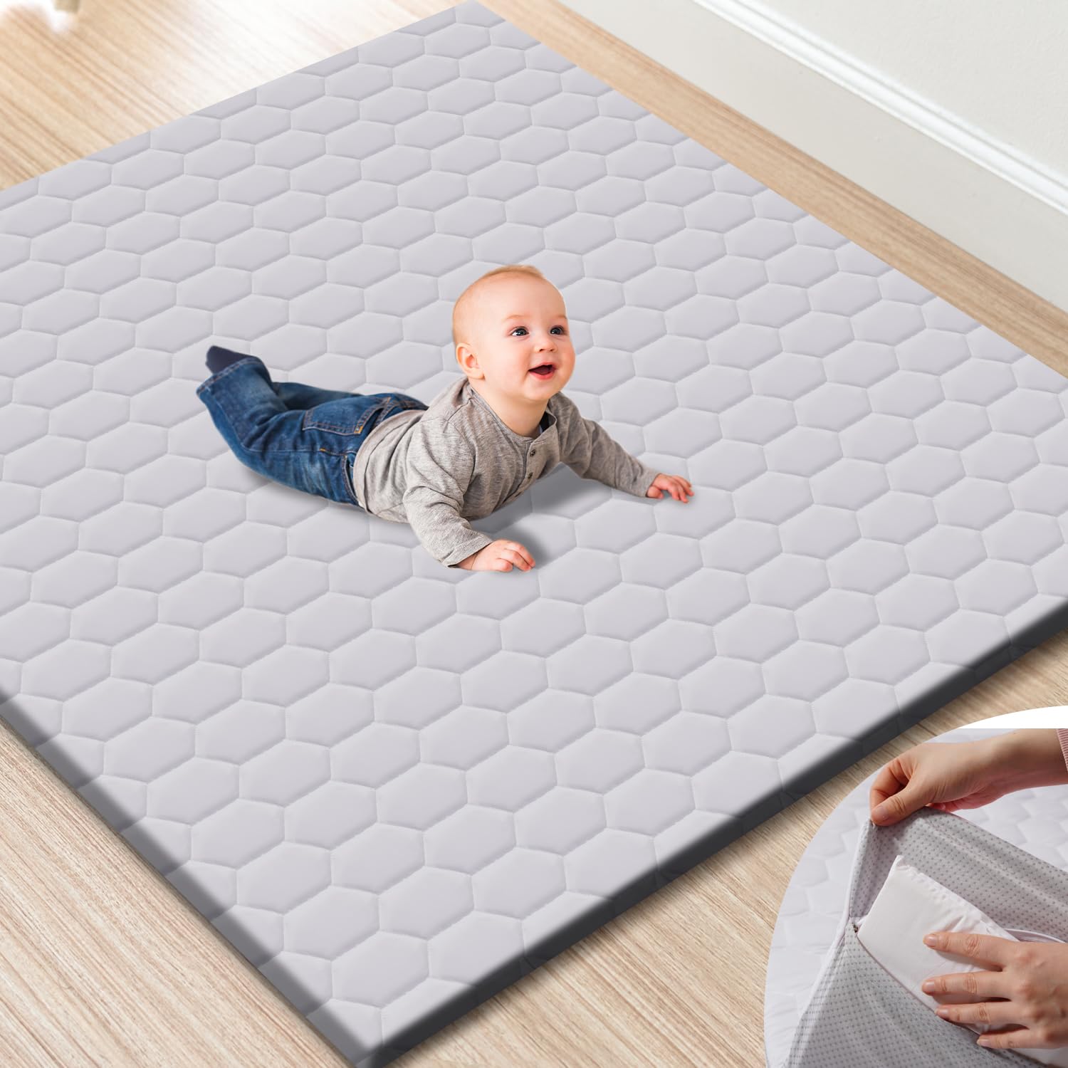 TINYHARBO play mat with removable cover for easy cleaning after messy play