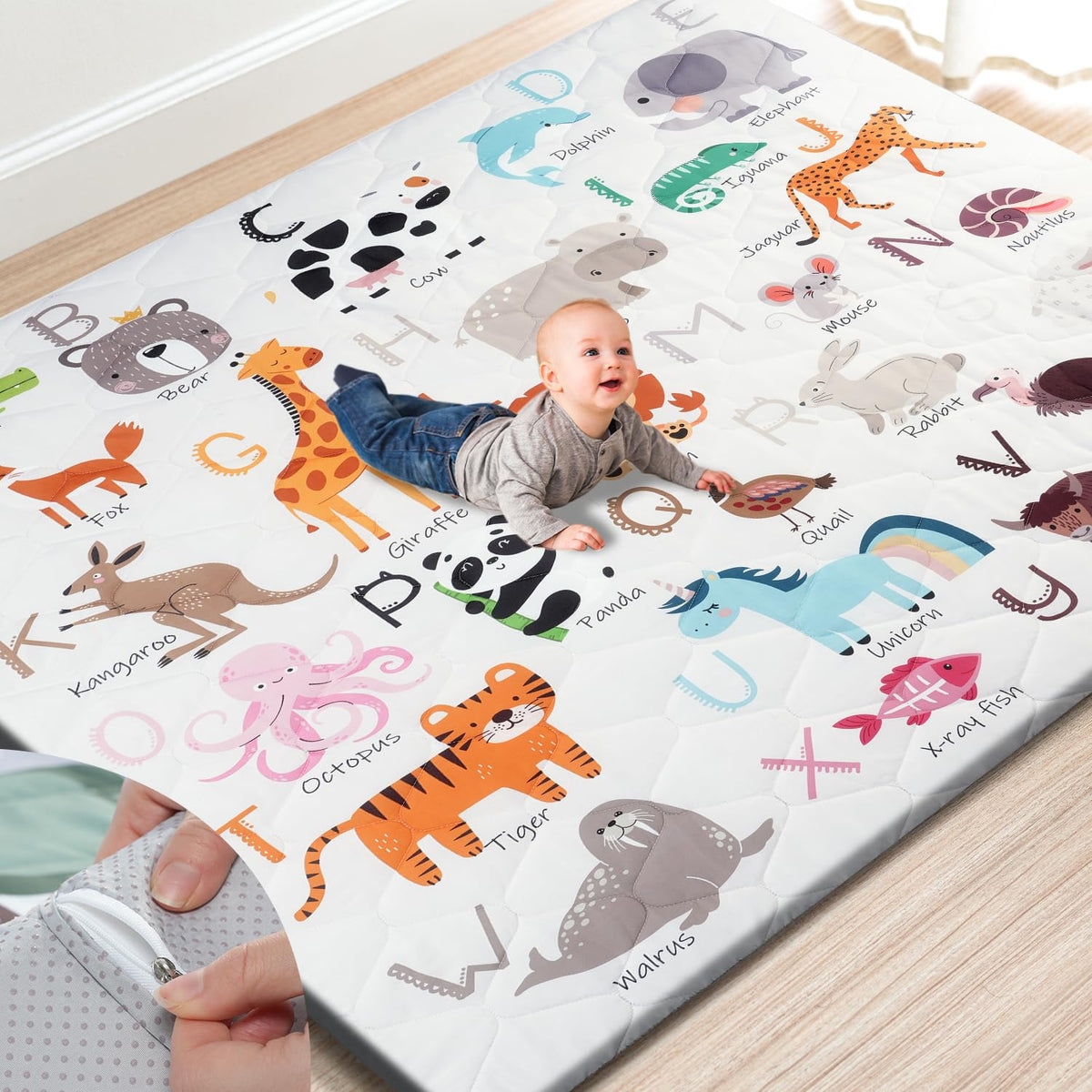 TINYHARBO premium play mat cover demonstrates easy machine-wash cleaning benefits.