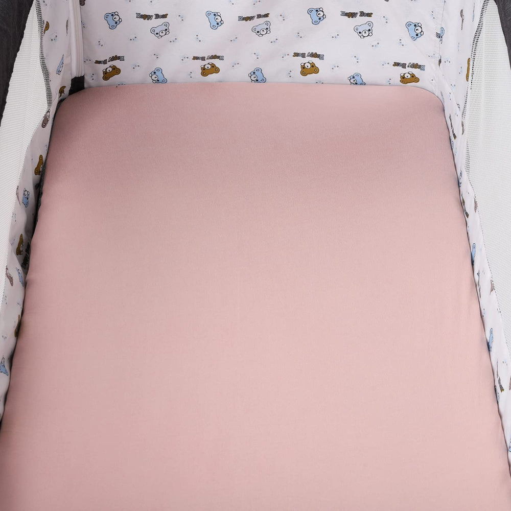 Tontukatu oval fit bassinet sheet provides snug coverage for curved pads