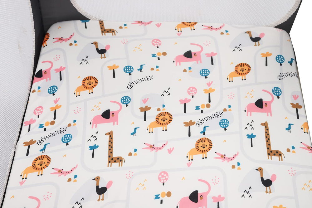 Tontukatu 360-elastic fit demonstrates secure, snug fit across standard playards.