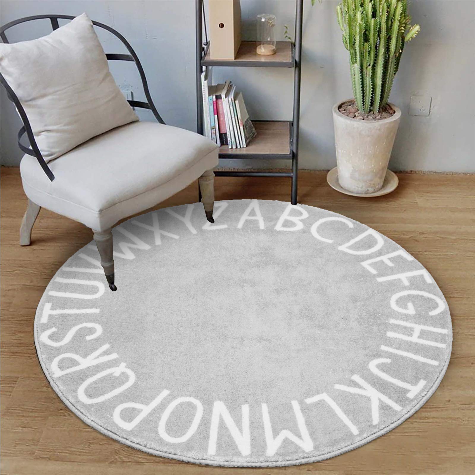 Topotdor round kids rug makes a thoughtful gift idea for children.