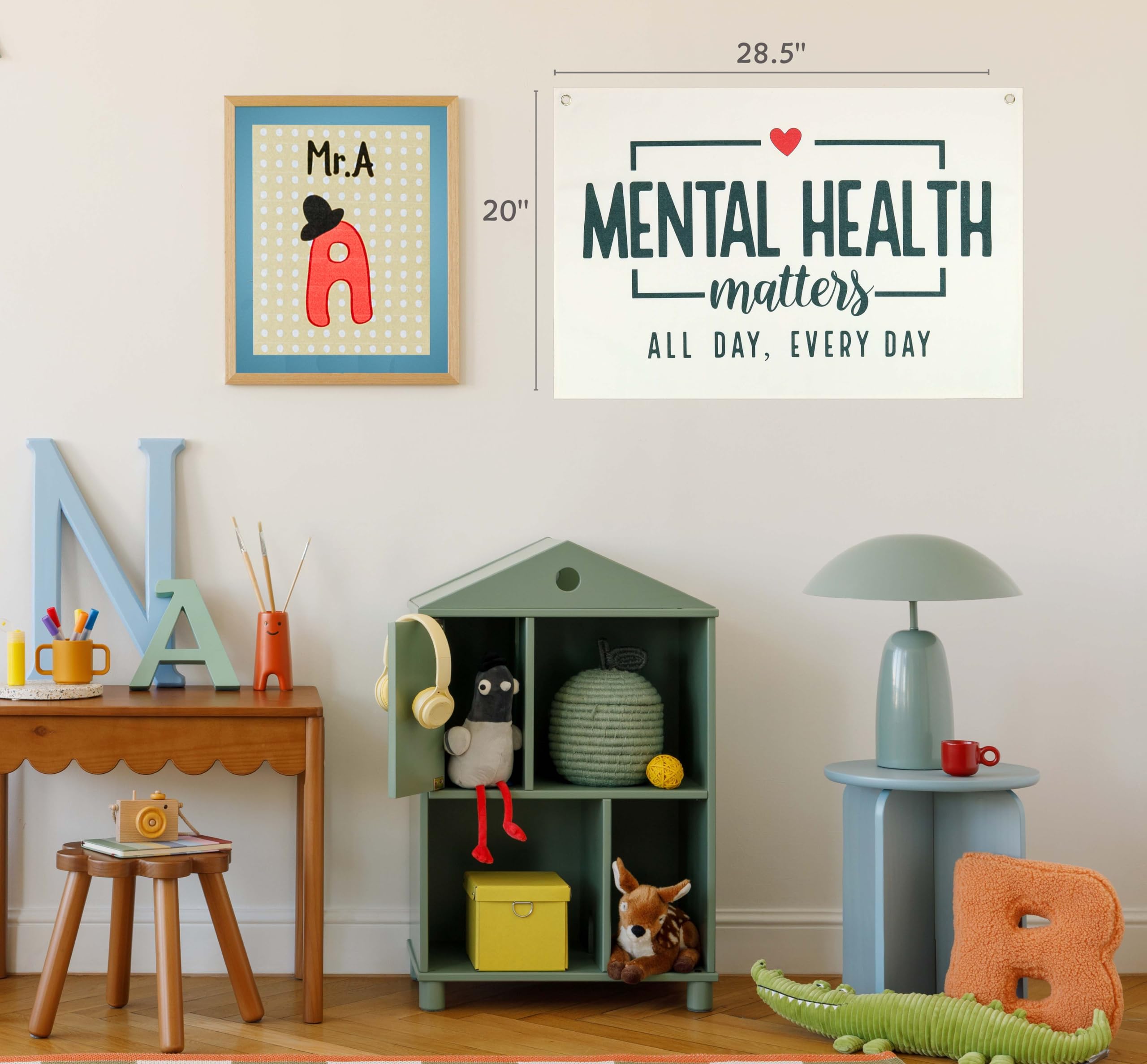 Topthink front door flag decor welcomes guests with uplifting vibes.