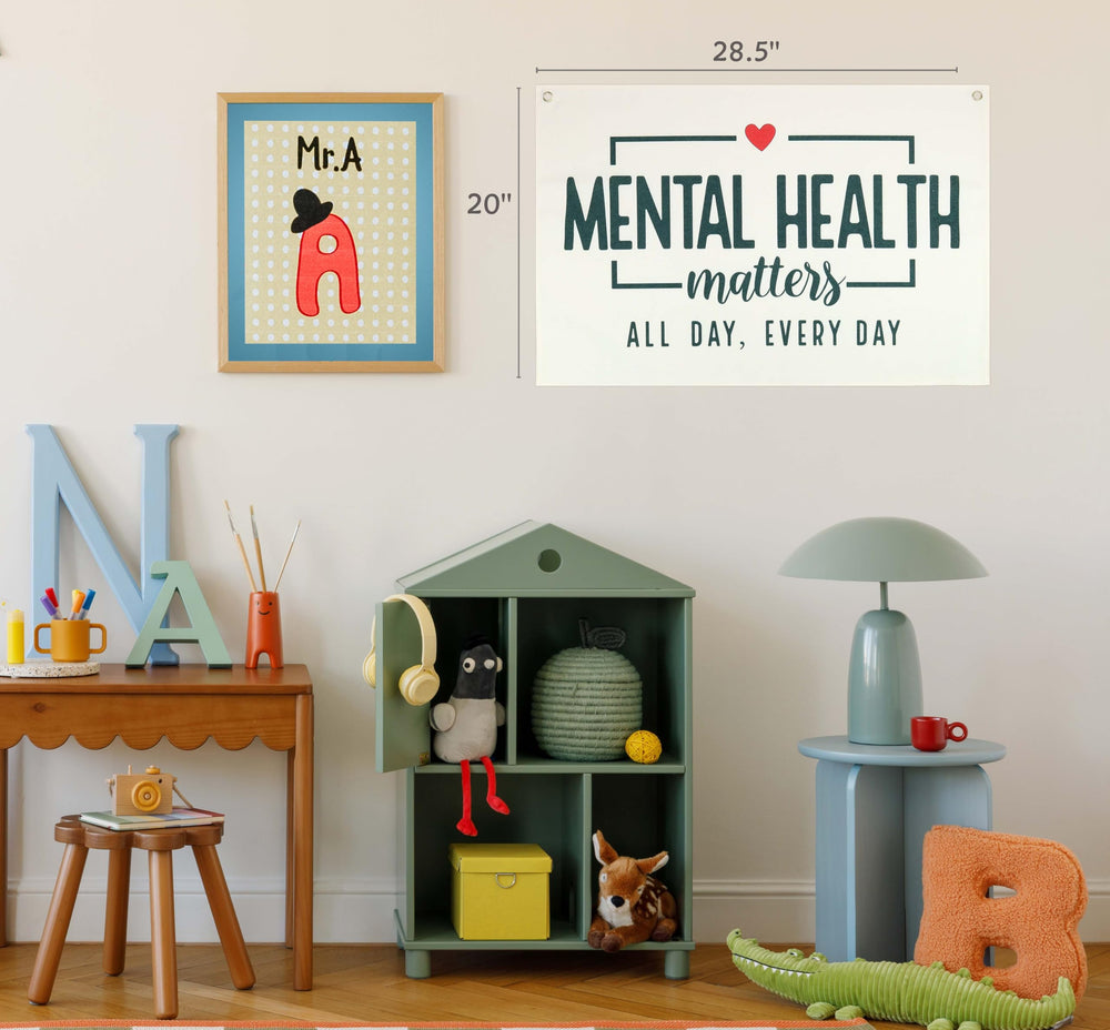 Topthink front door flag decor welcomes guests with uplifting vibes.
