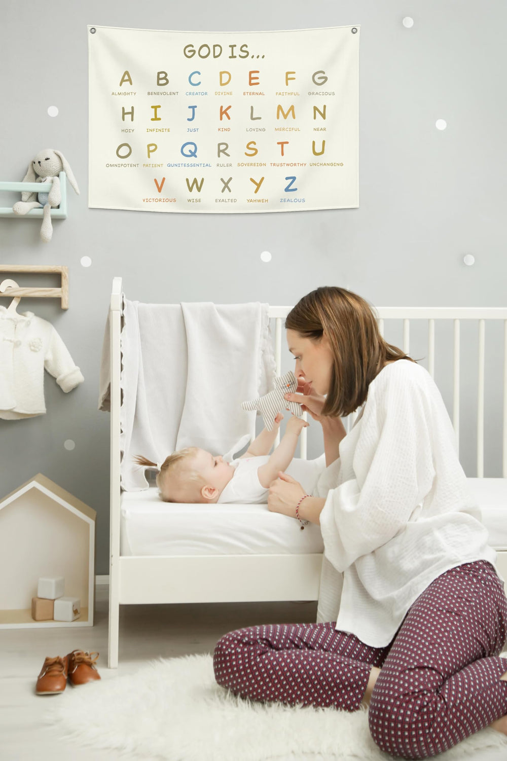 Topthink God is ABC banner adds comforting theme to baby's room