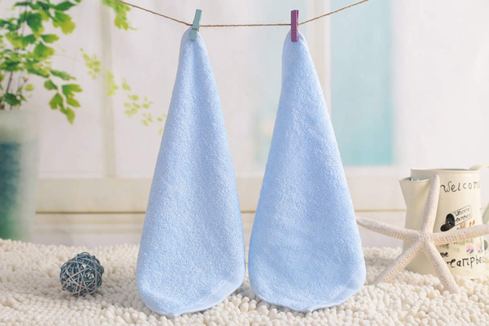 Tosnail travel-ready bamboo washcloths, lightweight and reusable