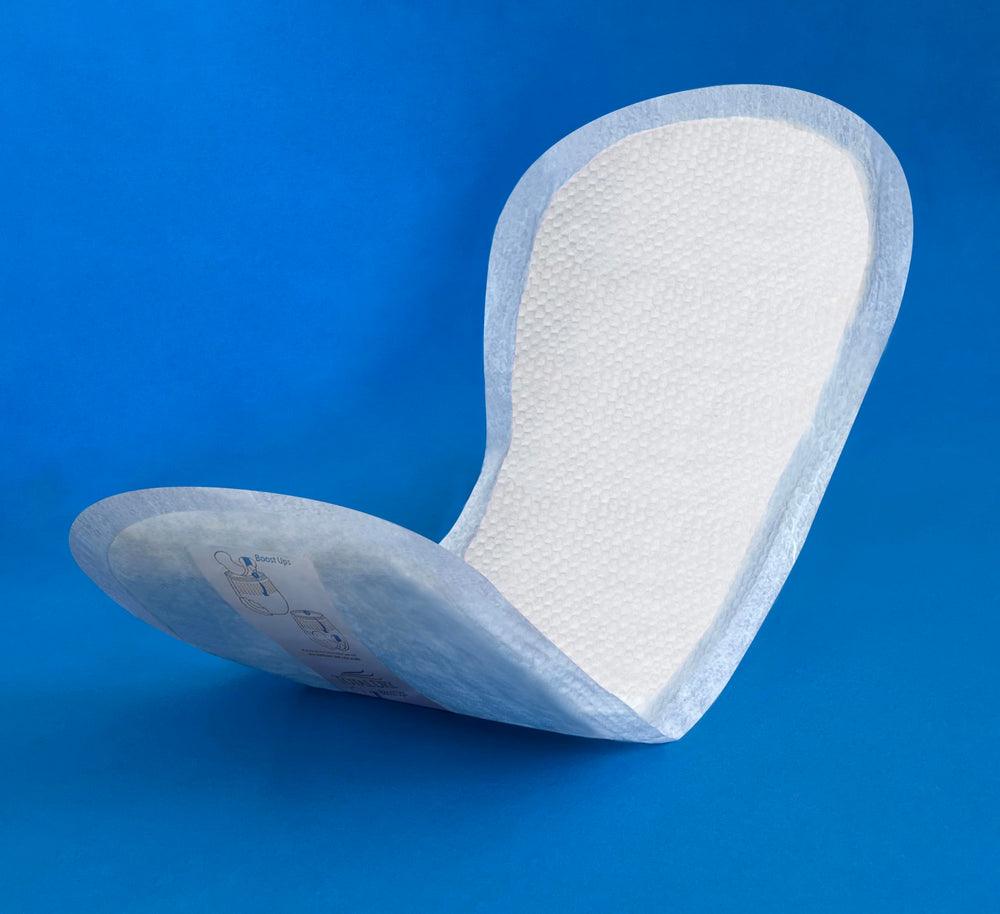 Total Dry pads help neutralize odors with a pH-balanced core